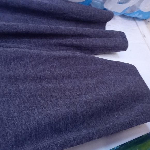 NWT Old Navy jumper gray size medium - Picture 4 of 7